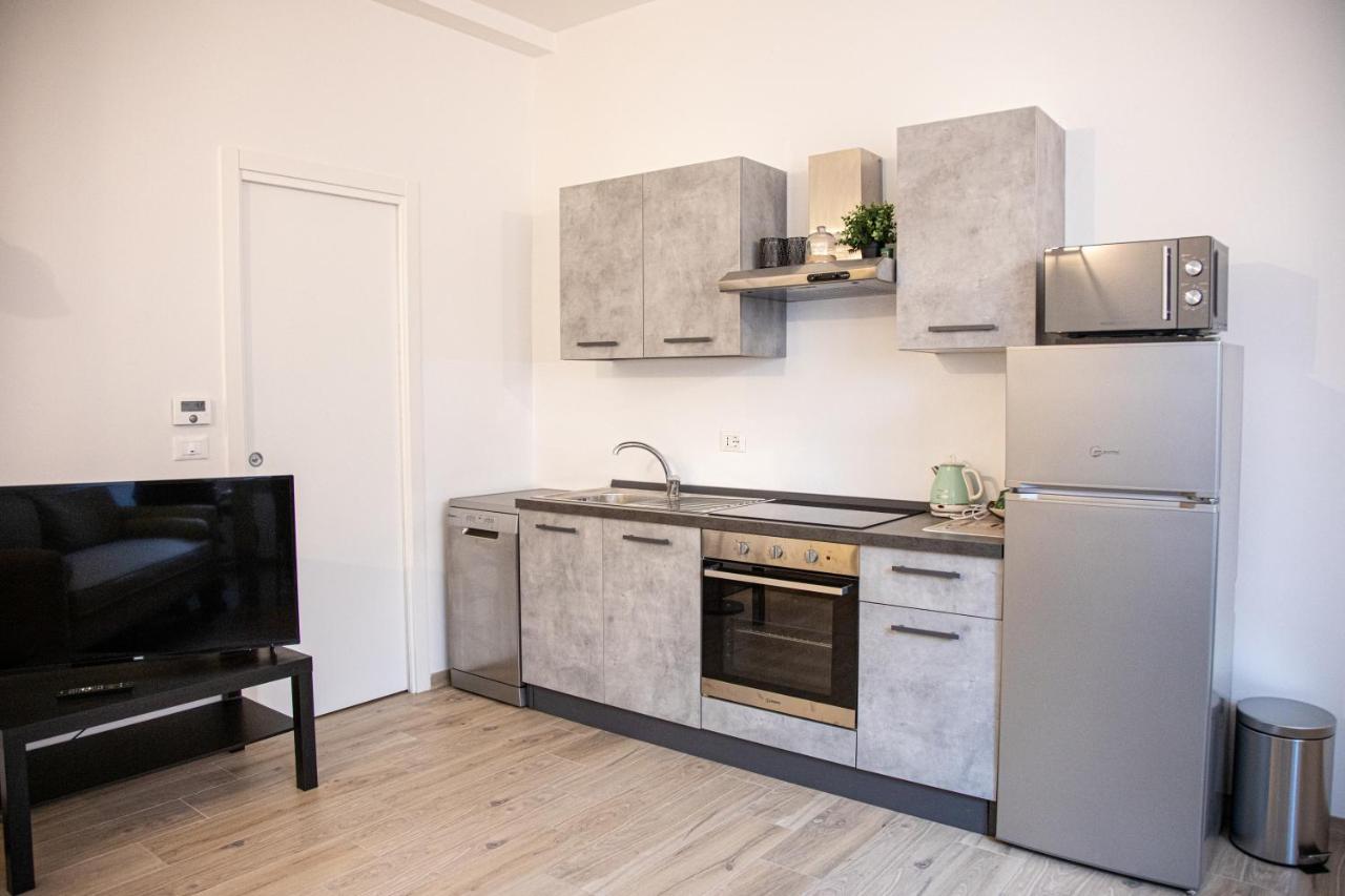 Bed and Breakfast Casa 22 - San Donato Болонья Экстерьер фото